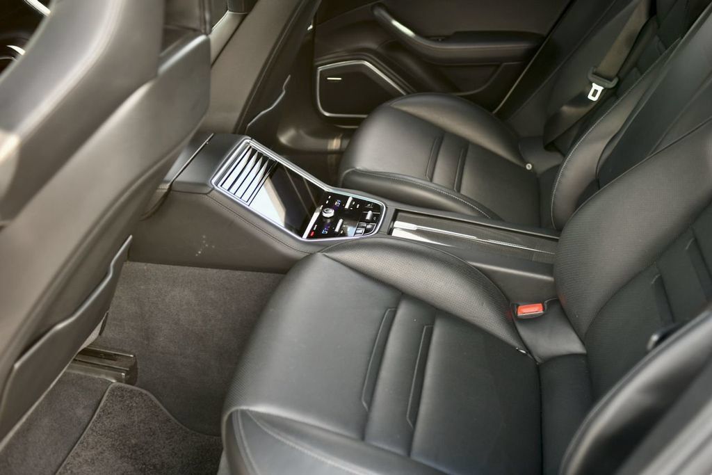 Used 2018 Porsche Panamera Turbo S AWD/4WD image 36