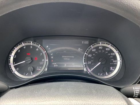 Used 2023 Toyota Highlander L image 10