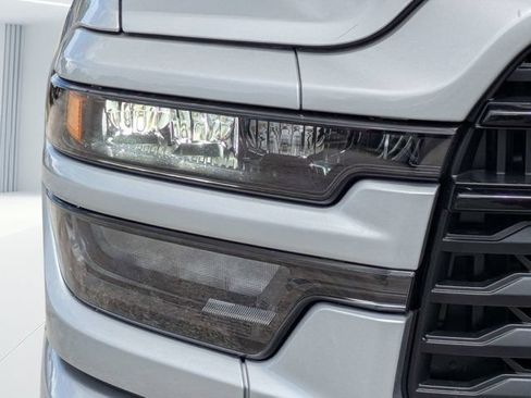 New 2026 RAM 3500 Big Horn AWD/4WD image 9