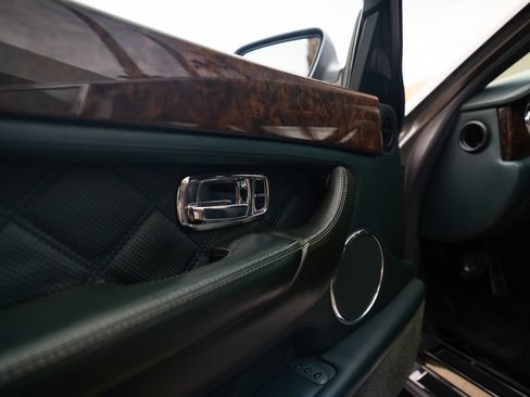 Used 2005 Bentley Arnage T RWD image 20