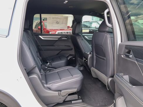 New 2027 GMC Acadia Elevation w/ Black Edition FWD image 35