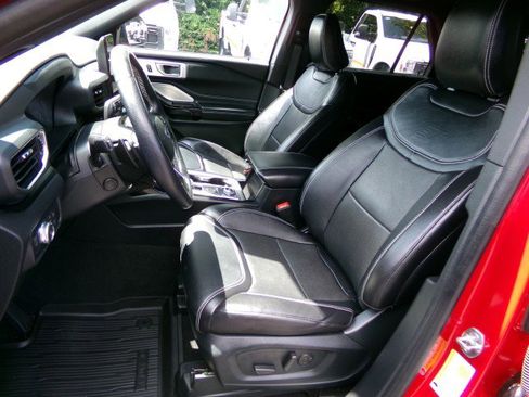 Used 2021 Ford Explorer ST w/ Equipment Group 401A image 15