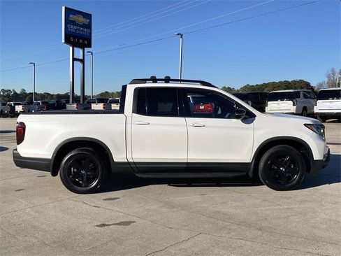 Used 2023 Honda Ridgeline Black Edition image 7
