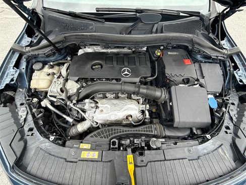 Used 2021 Mercedes-Benz GLA 250 4MATIC image 17