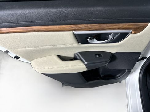 Used 2021 Honda CR-V EX image 24