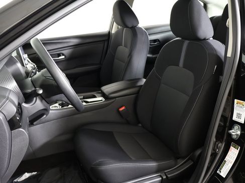 Used 2024 Nissan Sentra SV image 26