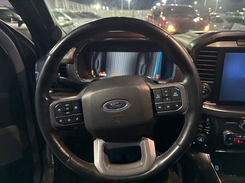 Used 2022 Ford F150 Lariat image 12