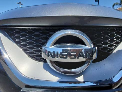Used 2016 Nissan Maxima SR FWD image 29