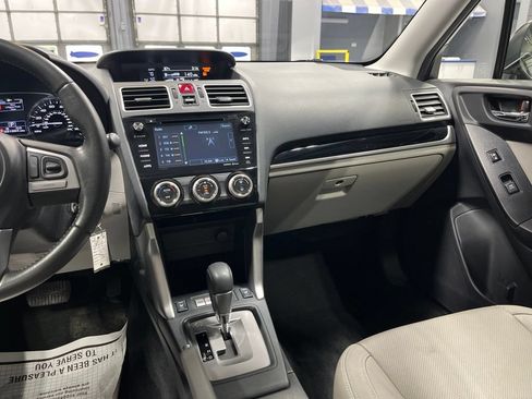 Used 2018 Subaru Forester 2.5i Limited w/ Popular Package #2 AWD/4WD image 24