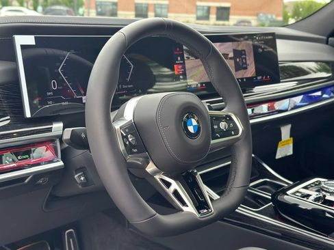 New 2026 BMW 740i xDrive AWD/4WD image 18