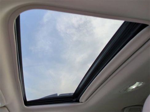 Used 2018 Subaru Outback 2.5i Limited w/ Popular Package #2 image 20