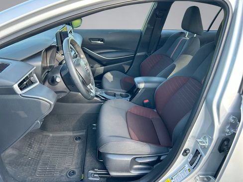Used 2024 Toyota Corolla SE FWD image 11