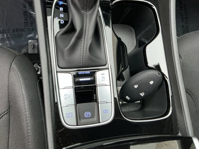 Certified 2025 Hyundai Tucson SE FWD image 33