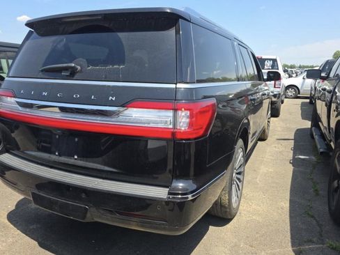 Used 2018 Lincoln Navigator L Reserve AWD/4WD image 4