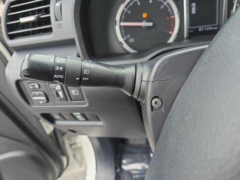 Used 2020 Toyota 4Runner Limited image 28