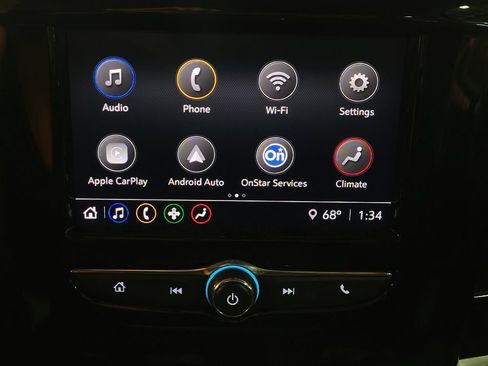 Used 2021 Chevrolet Traverse LT FWD image 25