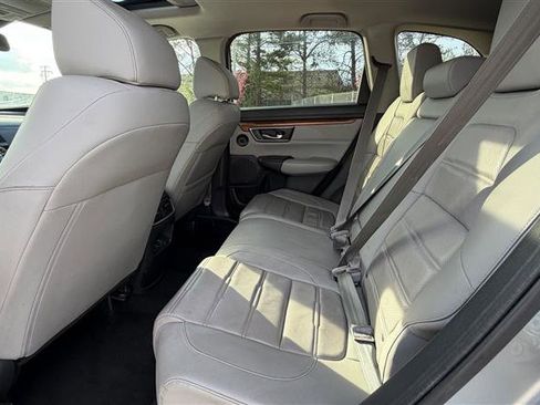 Used 2017 Honda CR-V Touring image 18