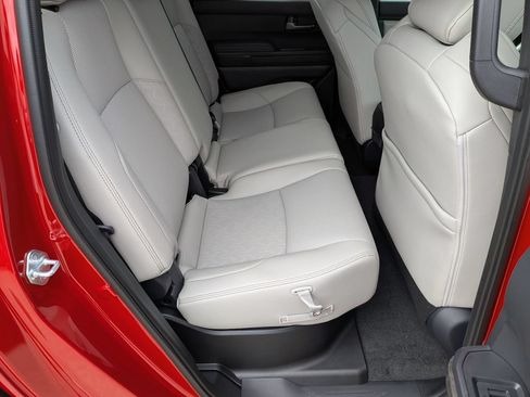 New 2026 Toyota Tacoma Limited AWD/4WD image 18
