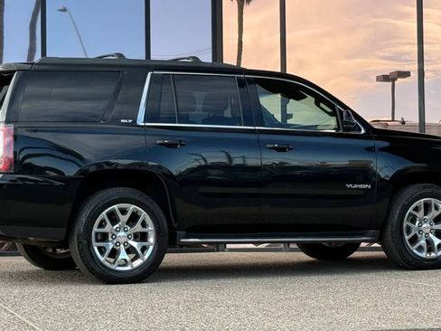 Used 2016 GMC Yukon SLT w/ Open Road Package AWD/4WD image 13
