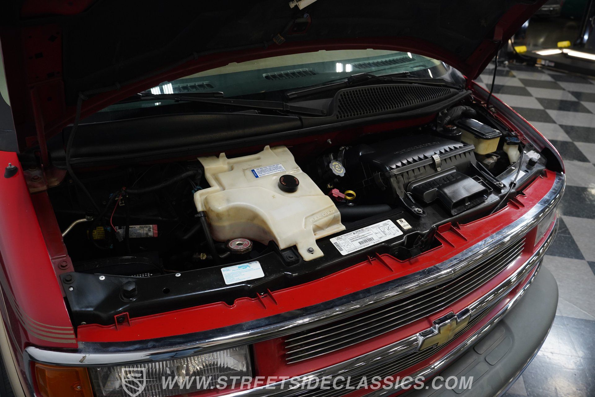 Used 1996 Chevrolet Express 1500 RWD image 33