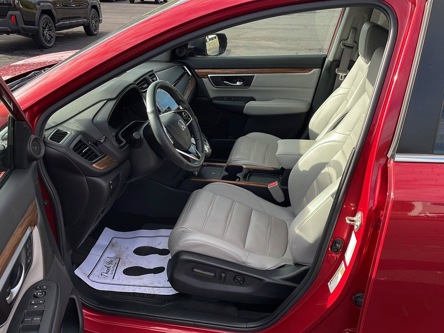Used 2020 Honda CR-V Touring image 9