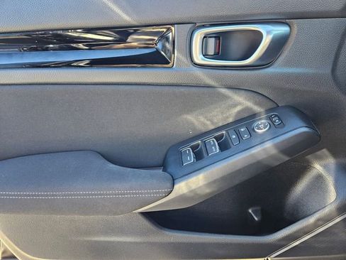 Used 2026 Honda Civic Sport image 31