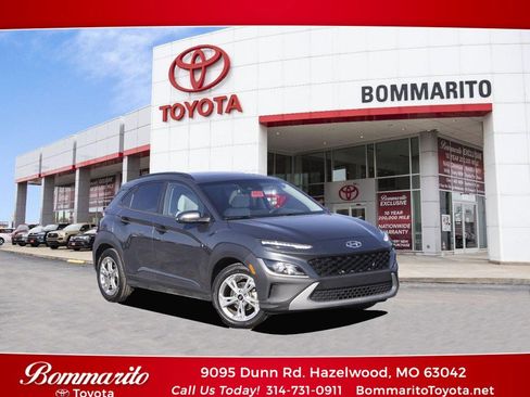 Used 2022 Hyundai Kona SEL w/ Convenience Package image 1