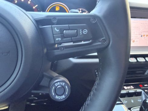 Certified 2024 Porsche 911 Carrera RWD image 31