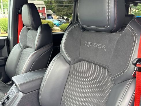 Used 2024 Ford Bronco Raptor w/ Interior Carbon Fiber Pack 6 AWD/4WD image 9