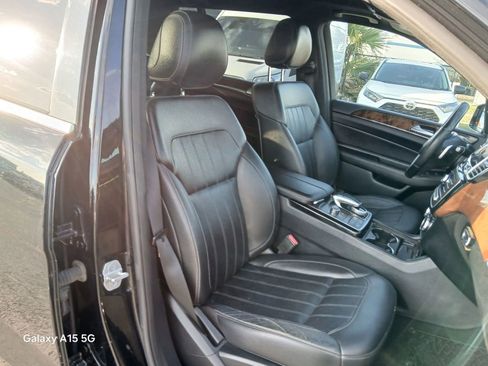 Used 2017 Mercedes-Benz GLS 450 GLS 450 Sport Utility 4D w/ Premium Package image 19