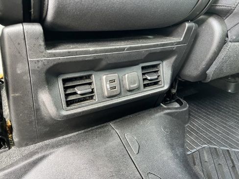 Used 2022 Chevrolet Silverado 2500 LT w/ Convenience Package AWD/4WD image 22