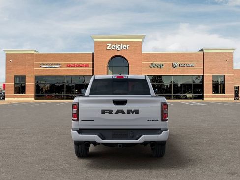 New 2026 RAM 1500 4x4 Crew Cab image 7