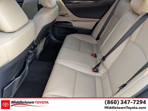 Used 2019 Lexus ES 350 w/ Premium Package image 35