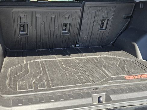 Used 2022 GMC Terrain AT4 AWD/4WD image 20