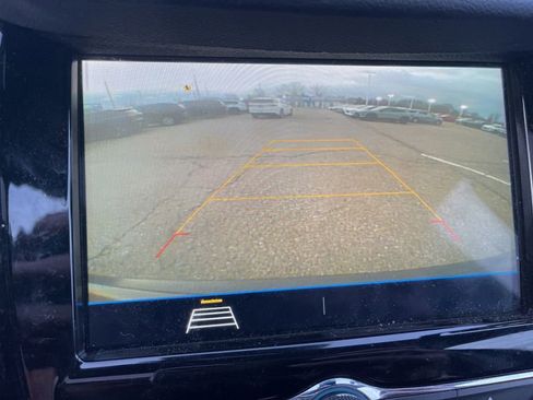 Used 2019 Chevrolet Trax Premier image 16