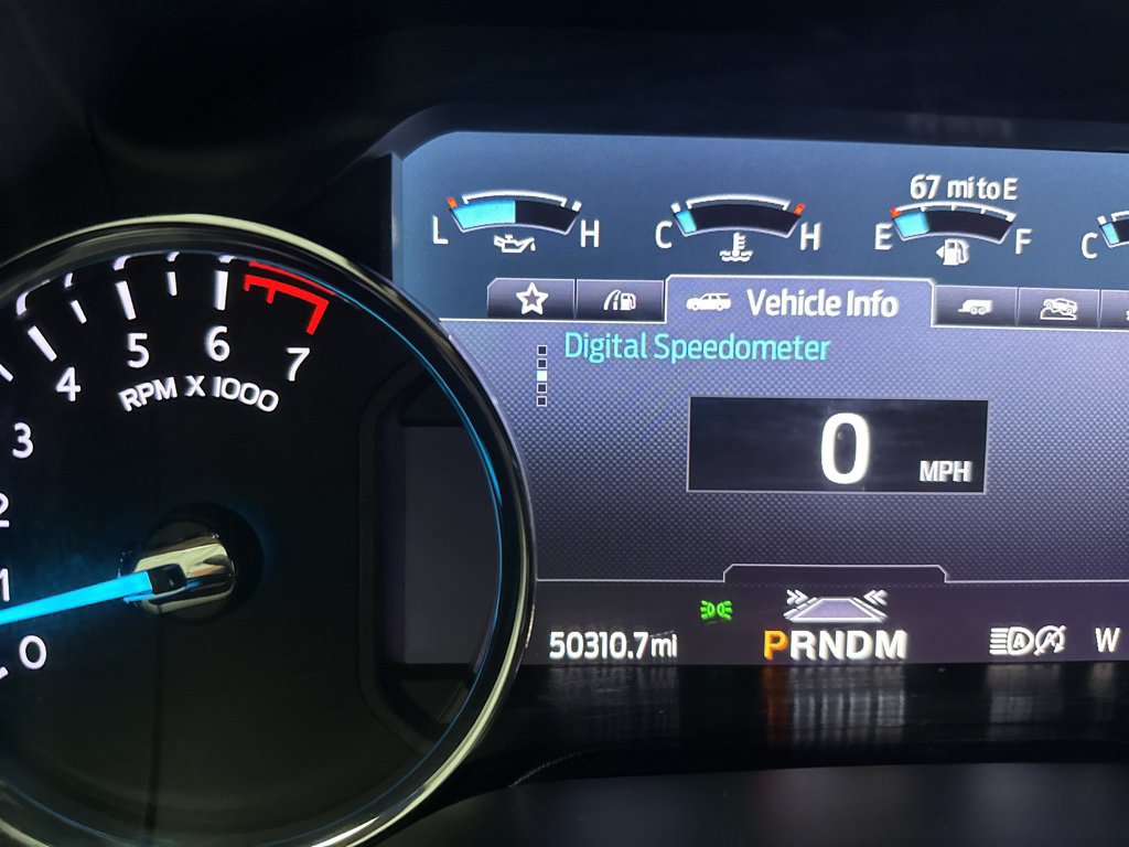 Used 2021 Ford Expedition XLT AWD/4WD image 27