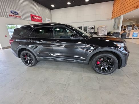 Used 2023 Ford Explorer ST w/ Equipment Group 401A AWD/4WD image 5