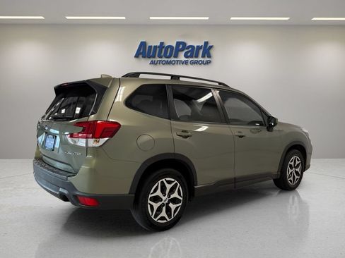 Used 2020 Subaru Forester Premium w/ Popular Package #1 AWD/4WD image 7