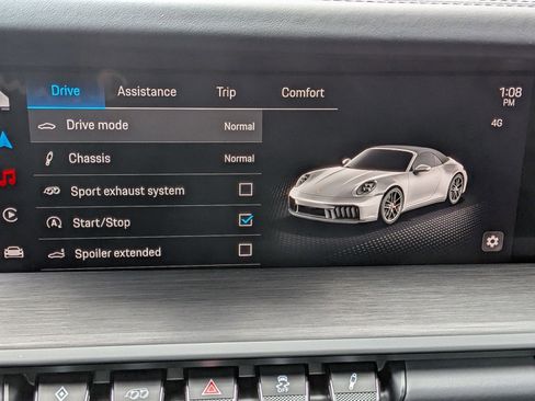 Used 2025 Porsche 911 Carrera 4 GTS image 18