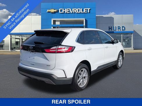 Used 2024 Ford Edge SEL image 4