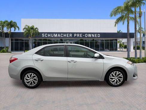 Used 2019 Toyota Corolla LE FWD image 8