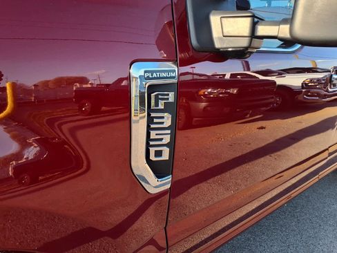 Used 2017 Ford F350 Platinum image 6