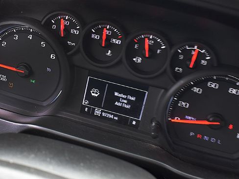 Used 2020 Chevrolet Silverado 1500 Custom Trail Boss w/ Custom Convenience Package AWD/4WD image 11