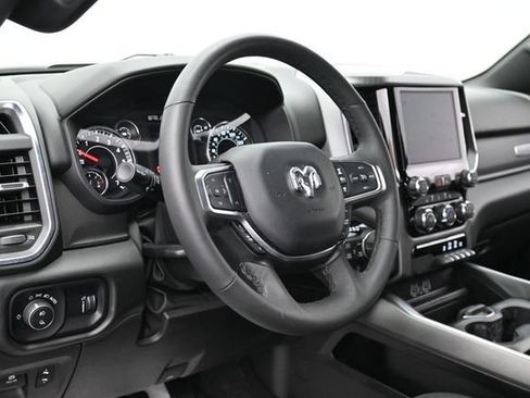 Used 2025 RAM 1500 Big Horn AWD/4WD image 15