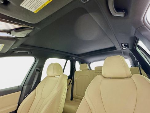 Used 2021 BMW X5 xDrive40i image 15