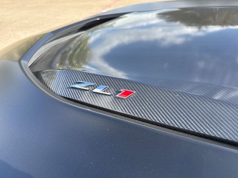 Used 2019 Chevrolet Camaro ZL1 image 6