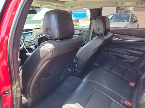 Used 2019 Cadillac XTS Luxury w/ Driver Awareness Package AWD/4WD image 17