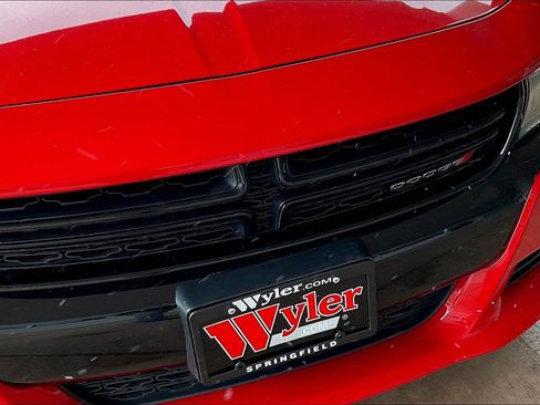 Used 2021 Dodge Charger SXT w/ Blacktop Package image 31