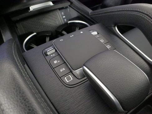 Used 2025 Mercedes-Benz GLE 450e 4MATIC w/ Winter Package image 60