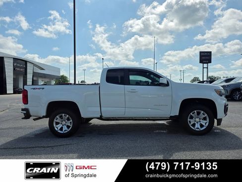 Used 2022 Chevrolet Colorado LT w/ Fleet Safety Package AWD/4WD image 9